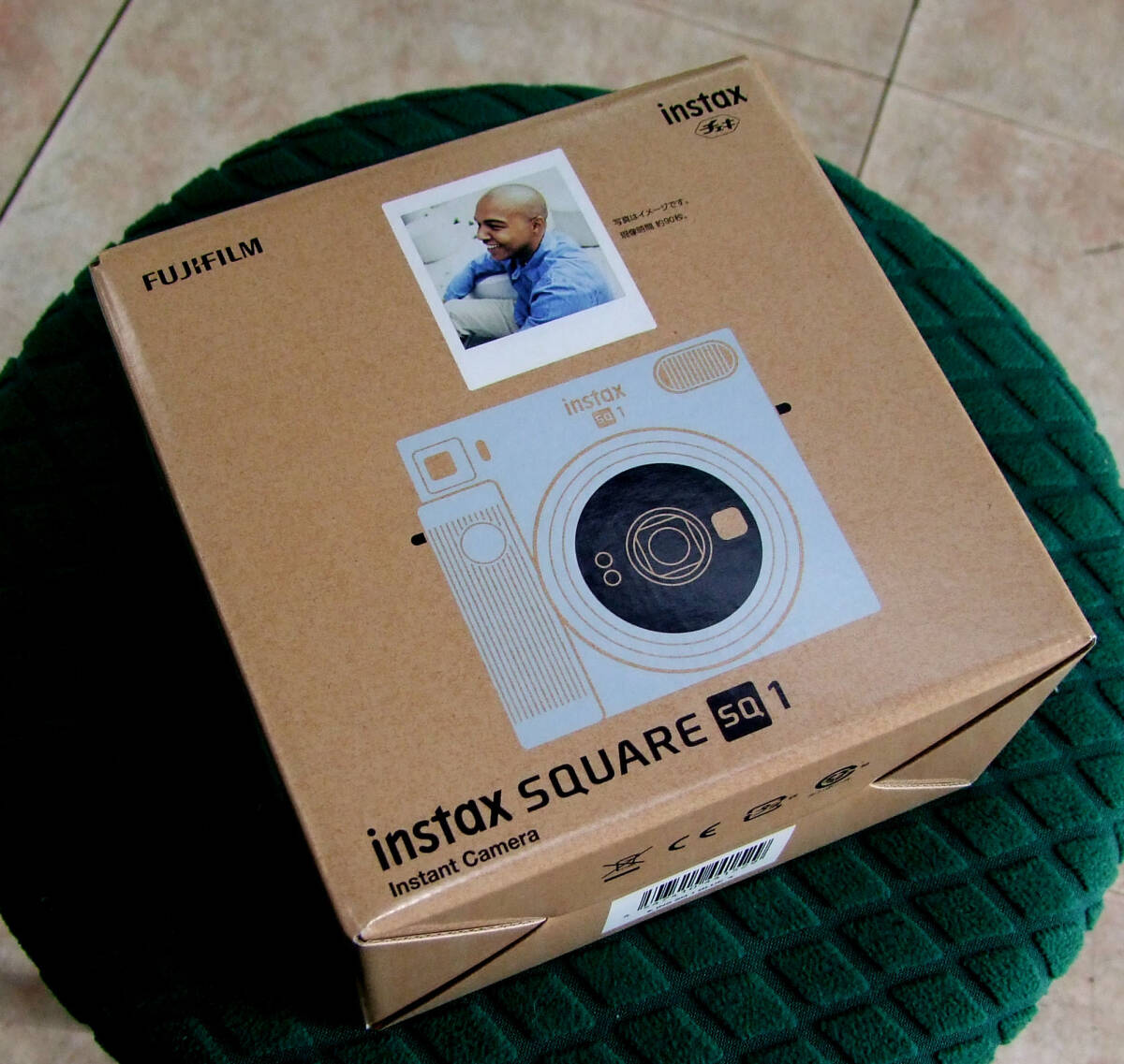 ☆【即納可】★FUJIFILM インスタントカメラ "チェキスクエア"instax SQUARE SQ1 拍卖