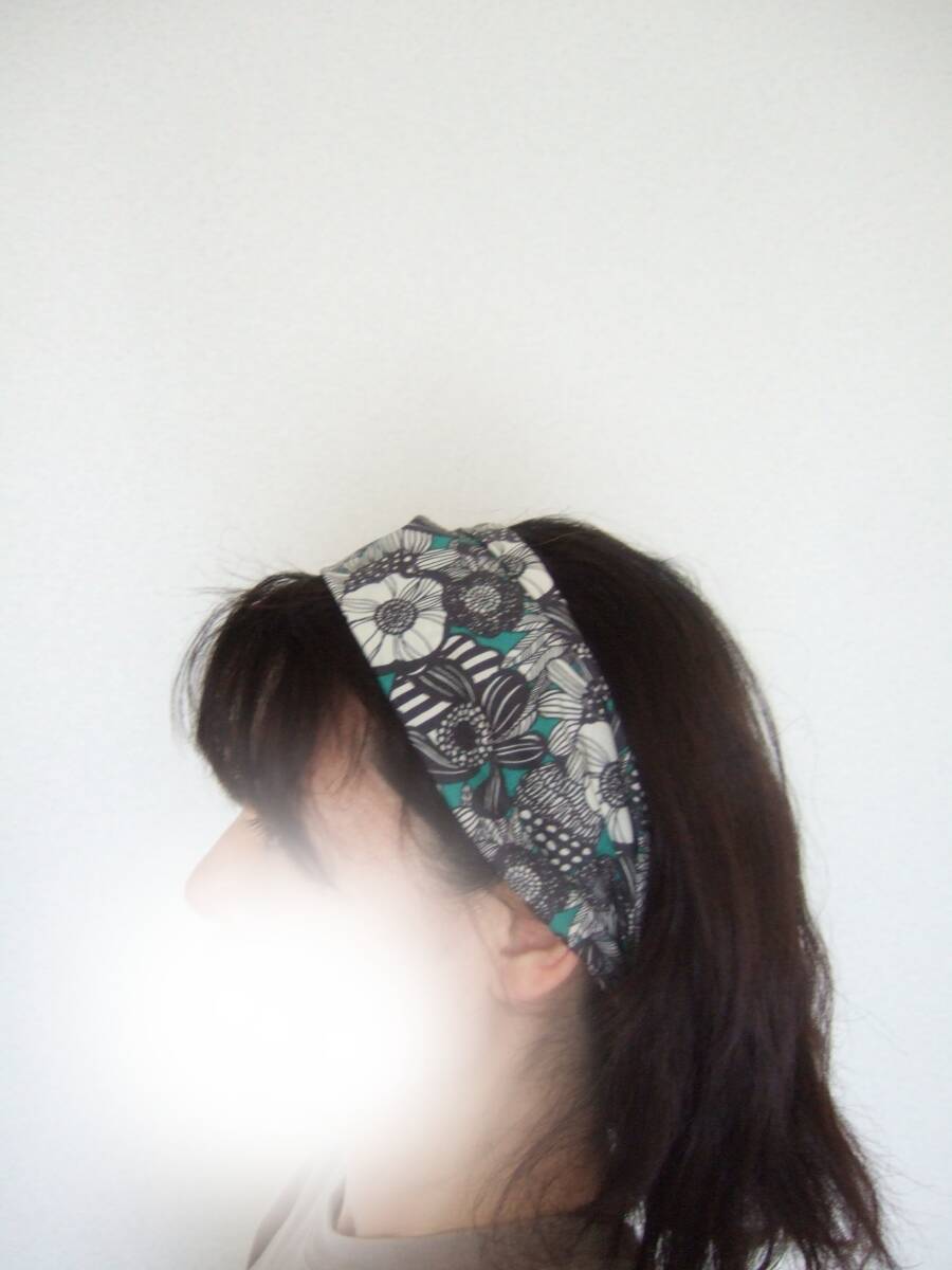 ★即決★ハンドメイド グリーン北欧風花柄(小)薄手コットンのゆるターバン**ヘアバンド スイッチターバン コーデのアクセントに拍卖