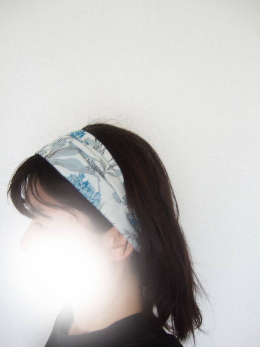 ★即決★ハンドメイド アンティーク風大花柄 コットンのゆるターバン**ヘアバンド スイッチターバン コーデのアクセントに拍卖