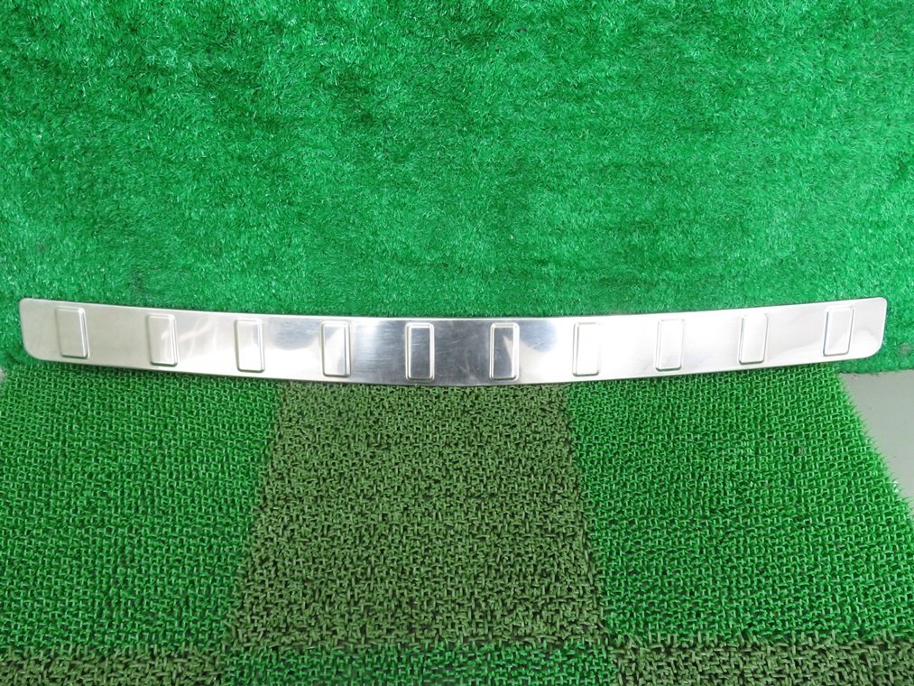 『psi』 メルセデスベンツ W245 W247 B170 B180 Bクラス 純正オプション? リアバンパー メッキ ガーニッシュ メッキプレート拍卖