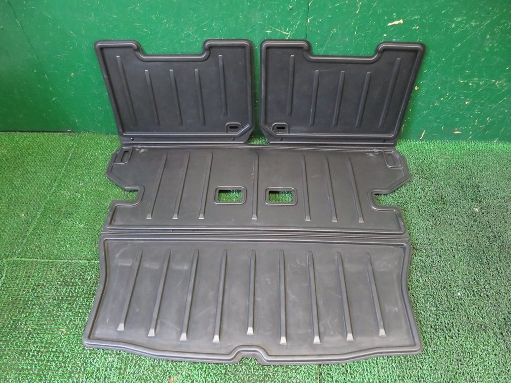 『psi』 スズキ MK21S パレット / 日産 ML21S ルークス 純正オプション 防水ラゲッジマット3点セット拍卖