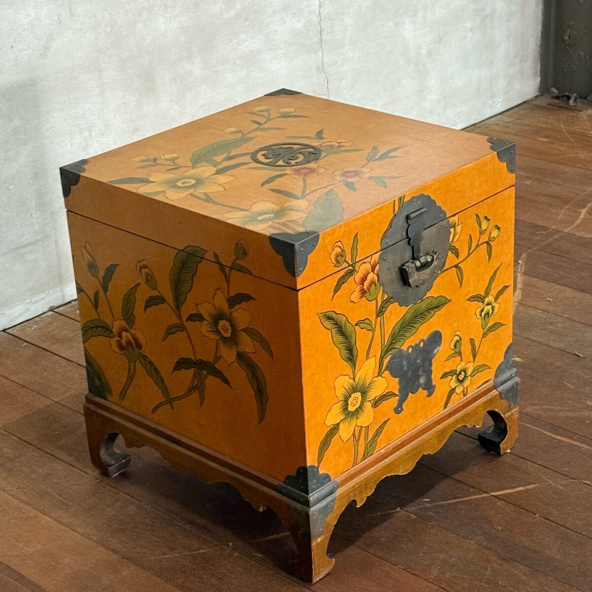 H15K27 季朝家具 木製 収納箱 鍵付き 中国家具 朝鮮家具 小箪笥 用ダンス ボックスチェスト 古家具 小箱 工芸品 アンティーク拍卖