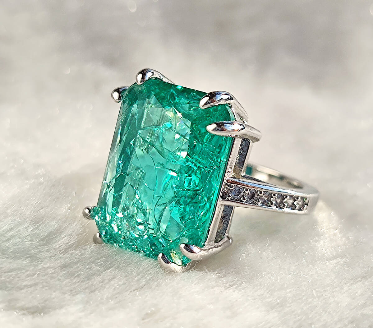 N250149◆Bigstone◆【パライバ色】氷裂*ファッションな光沢*欧米大人気*高品質なリング*12/14/16/18号 選び可拍卖