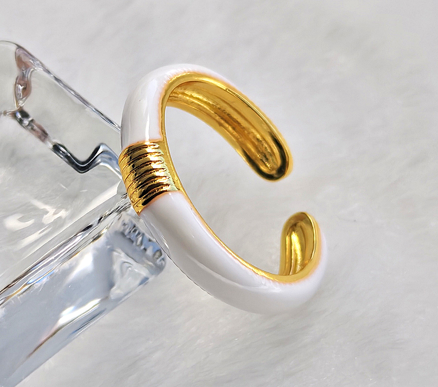 N250699◆Bigstone◆【存在感な印象】ファッション印象*豪華なリング*13号拍卖