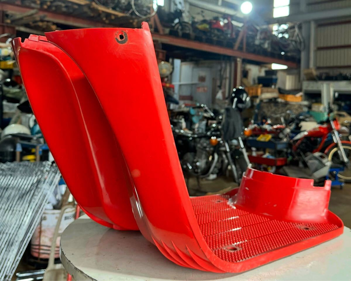 HONDA/ホンダ AB07 Tact/タクト 50 純正 レッグシールド カウル 赤/レッド 旧車/当時物拍卖