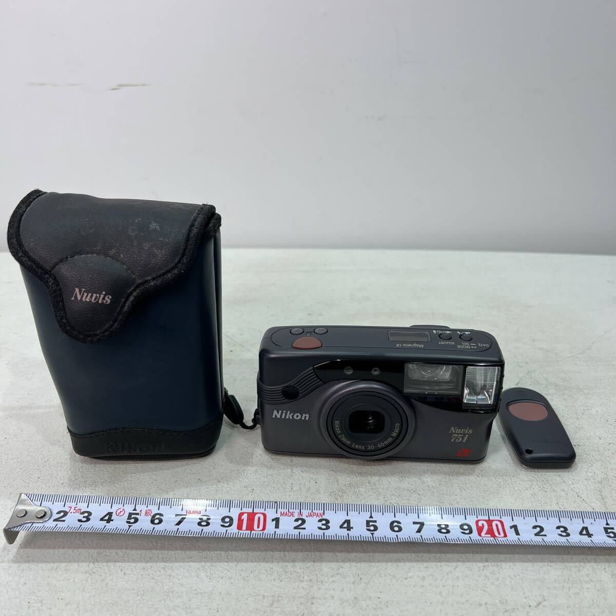 Nikon ニコン コンパクトカメラ Nuvis 75i APSフィルム ケース、リモコン ML-L1 付き 中古拍卖