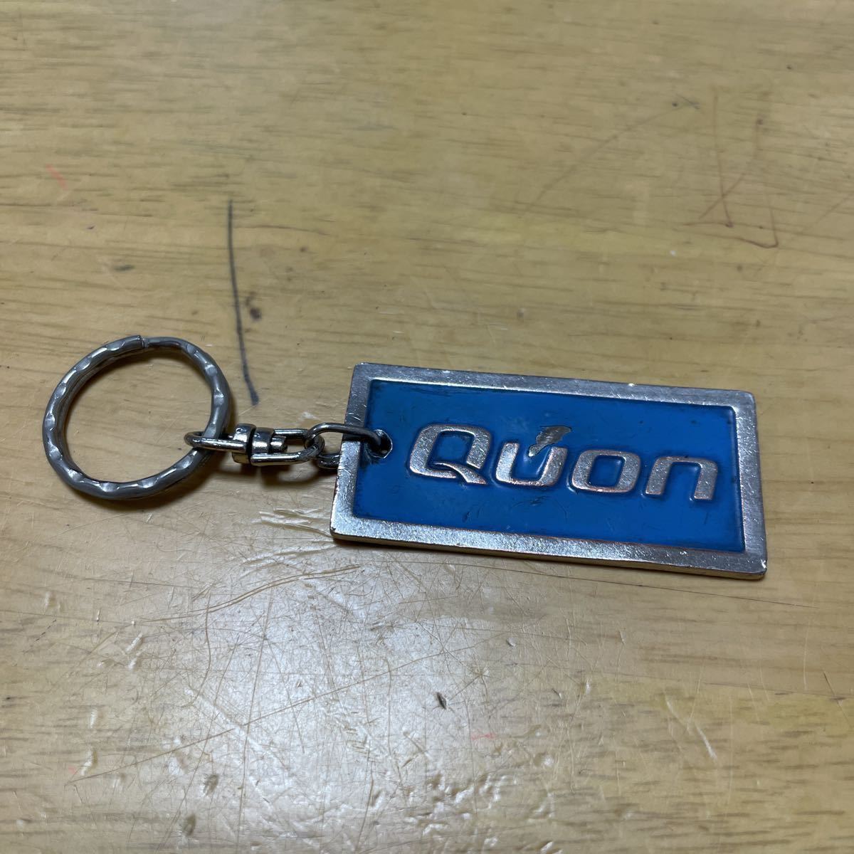 Quon キーホルダー 中古 ジャンク 大型 中型 小型 クオン UD ニッサンディーゼル ジャンク拍卖