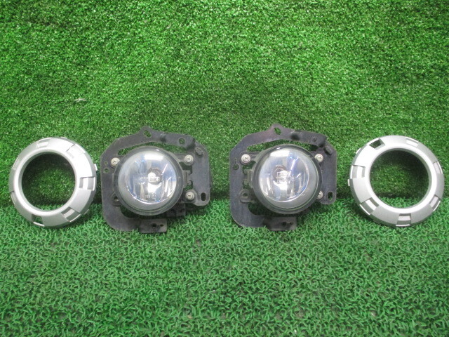 CV5W 三菱 デリカD:5 平成19年 フロントバンパー内 フォグランプ 左右セット 251802拍卖