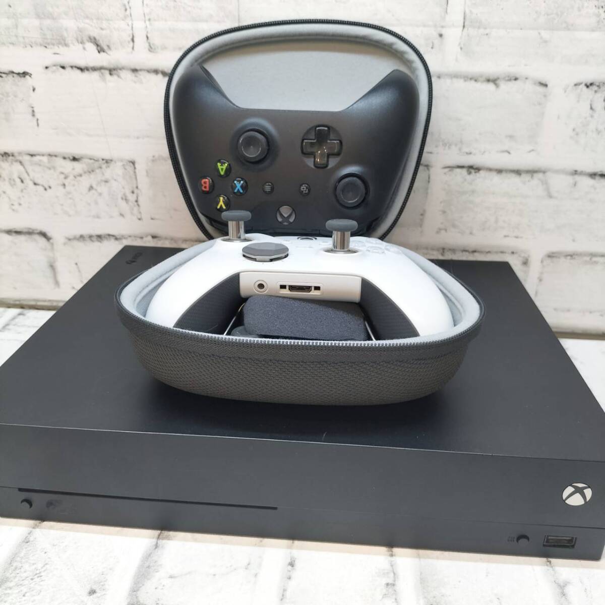 Microsoft Xbox One X 178 本体,Elite ワイヤレス コントローラー Series 2 Core Editi ホワイト現状品【5467-5469Xb】拍卖