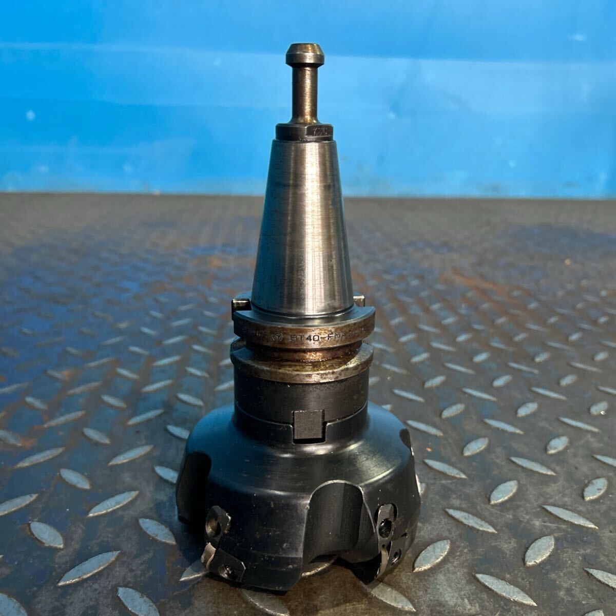 T1048 ラジアスミル フライスカッター SHOWA BT40-FMA31.75-45・タンガロイ TRF6004R1拍卖