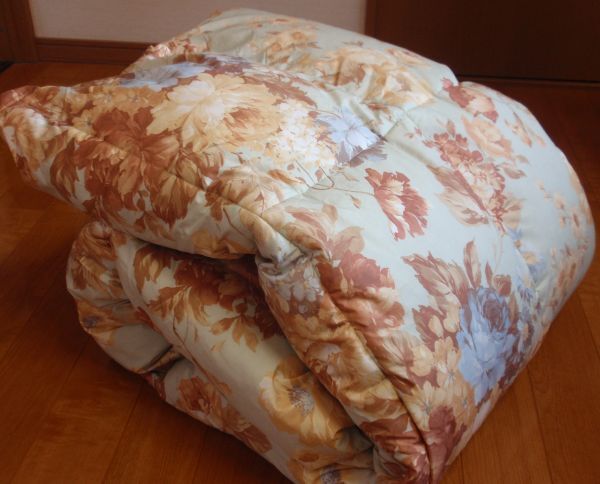 洗える♪羽根ベッド布団 掛布団 残し品激安処分♪140×200㎝ シングルサイズ♪拍卖