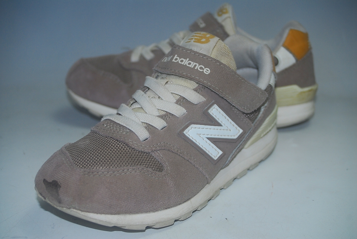 ATX2138/完全売り切り!最終価格!早い者勝ち!ニューバランス・NB996◆/20㎝/ロー/M/ベージュ系・存在感抜群!王道最強/スニーカー!拍卖