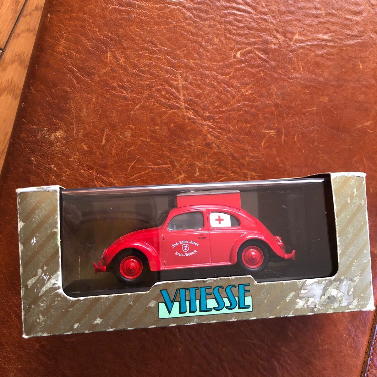 VITESSE VW KRANKEN WAGEN 1947 RED CROSS拍卖