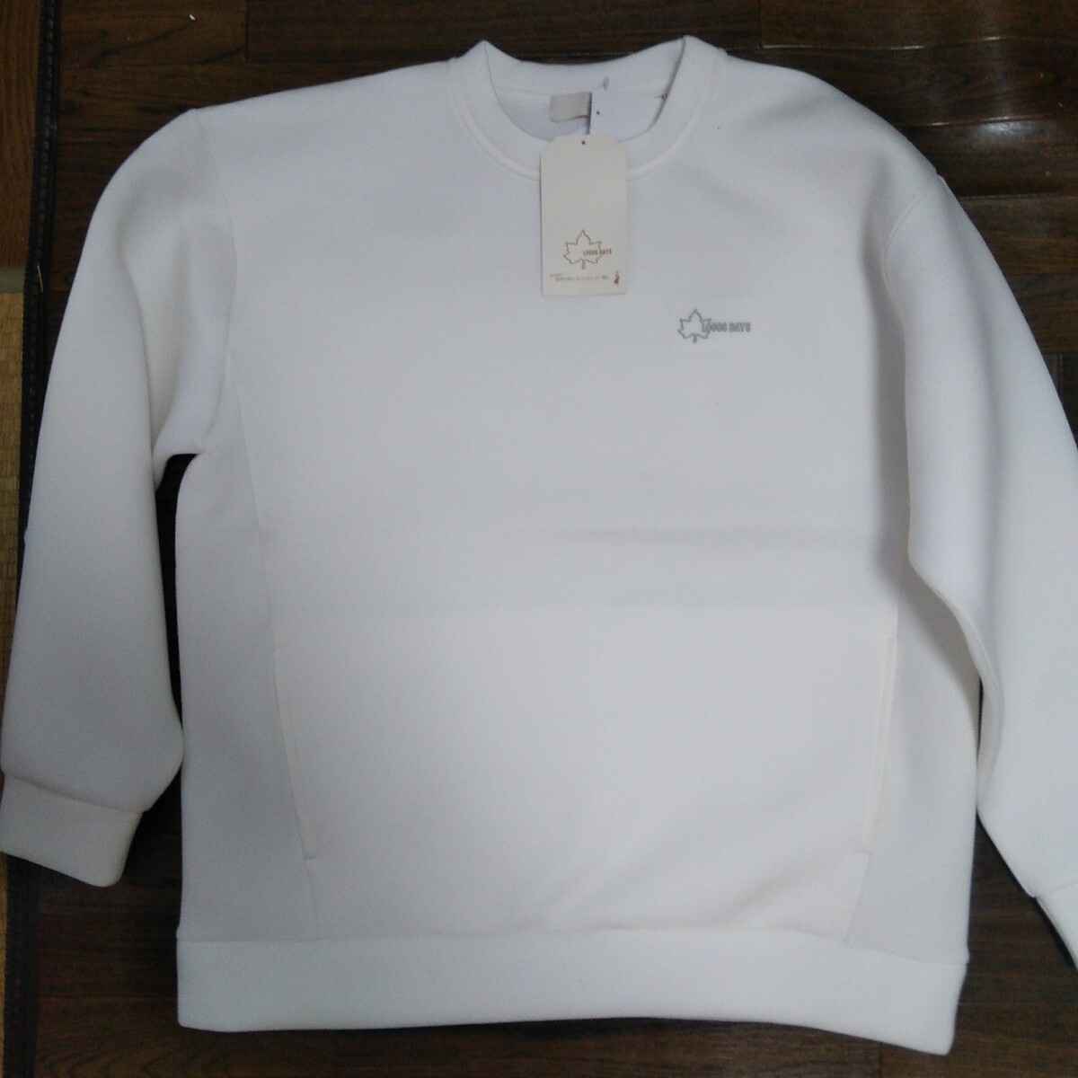 新品未使用 しまむら ロゴスデイズ logos days トレーナー XLサイズ LLサイズ 限定品 白色 冬物セール 秋物セール拍卖