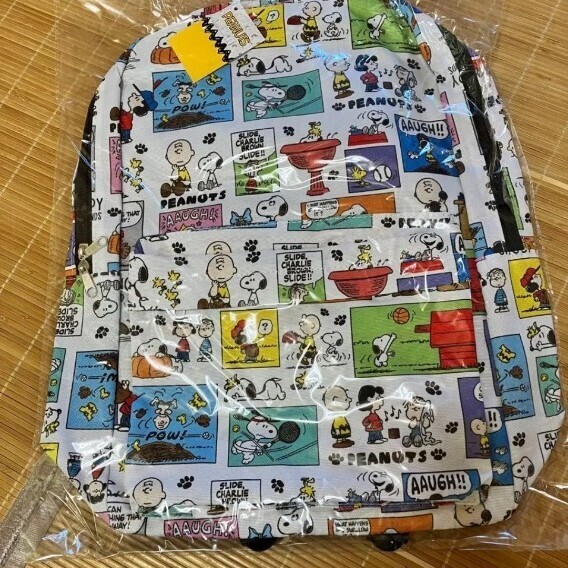 スヌーピー SNOOPY コミック柄 リュック デイパック リュックサック 新品拍卖