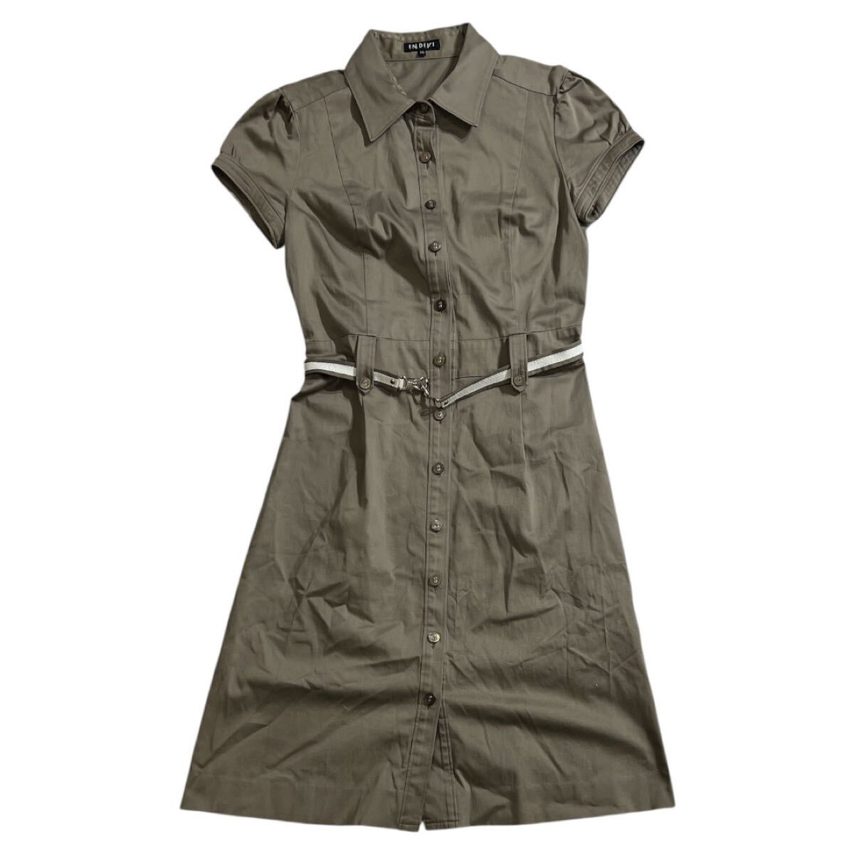 ■ INDIVI インディヴィ ■ フロント ボタン 腰ベルト付 ストレッチ シャツ ワンピース カーキ系 38拍卖