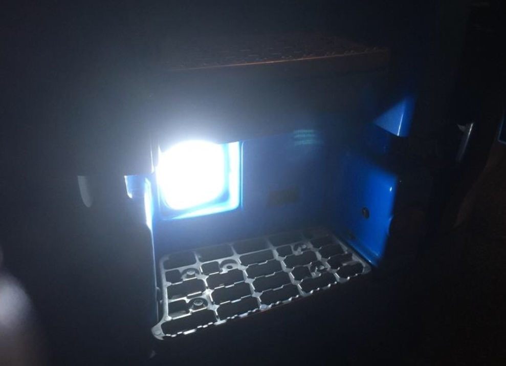 07/17 プロフィア 超爆光!LEDコーナリングランプ 2個セット 24V車 日野 ギガ グランドプロフィア UDクオン デコトラレトロ/拍卖