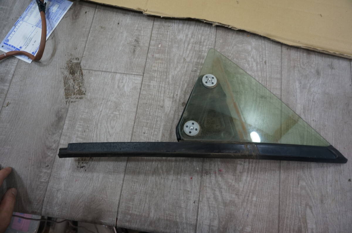 C786 ZN6 86 ハチロク スバル BRZ ZC6 左サイドガラス 三角 クォーターガラス拍卖