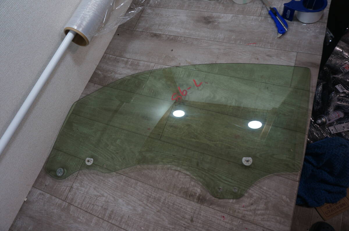 C811 BRZ(86)(ZD8)左前ドアガラス (43R-00034 M2H4) 中古拍卖