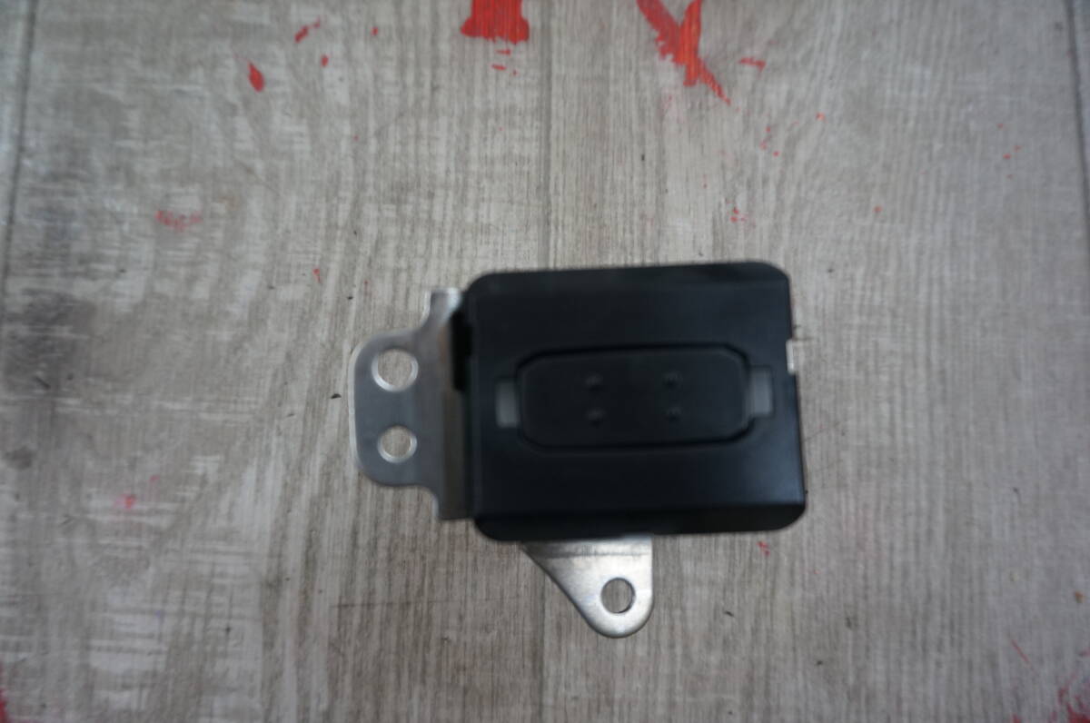 D014 トヨタ クラウン GRS180 純正 キーボックス シリンダー 626399-000拍卖