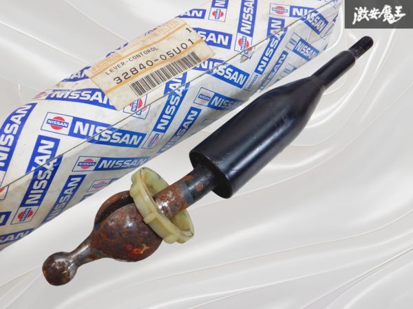 希少!【新品未使用】 日産純正 BNR32 スカイライン GT-R RB26 シフトレバー 32840-05U01 30A ミッション /R32 棚16D3拍卖