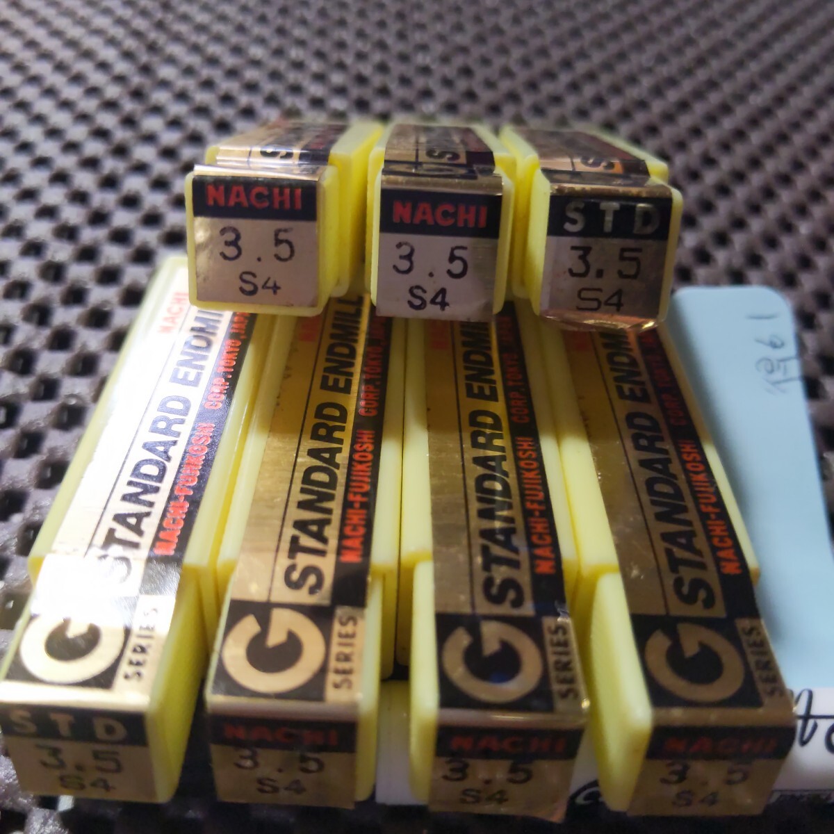 得61 ナチ Gスタンダード エンドミル Φ3.5 4枚刃 7本セット 鉄工 消耗品 切削工具 NACHI拍卖