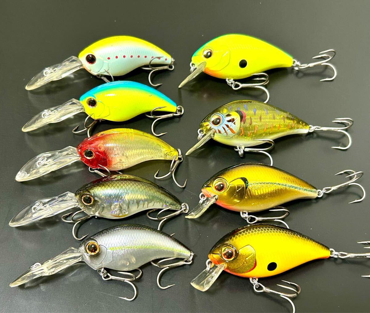 【美品/送料無料】 エバーグリーン ワイルドハンチ8フッター シャローホグ 9個セット (クランクベイト 拍卖