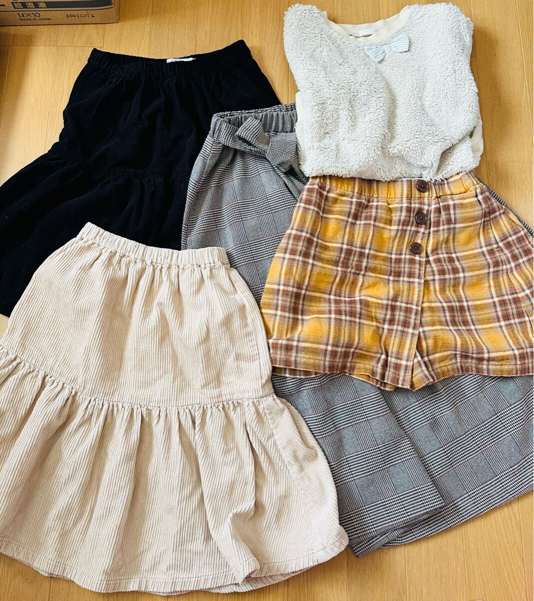 女の子服 ロングスカート、トップス、キュロット、ワイドパンツ 115〜130 5点まとめ売り拍卖