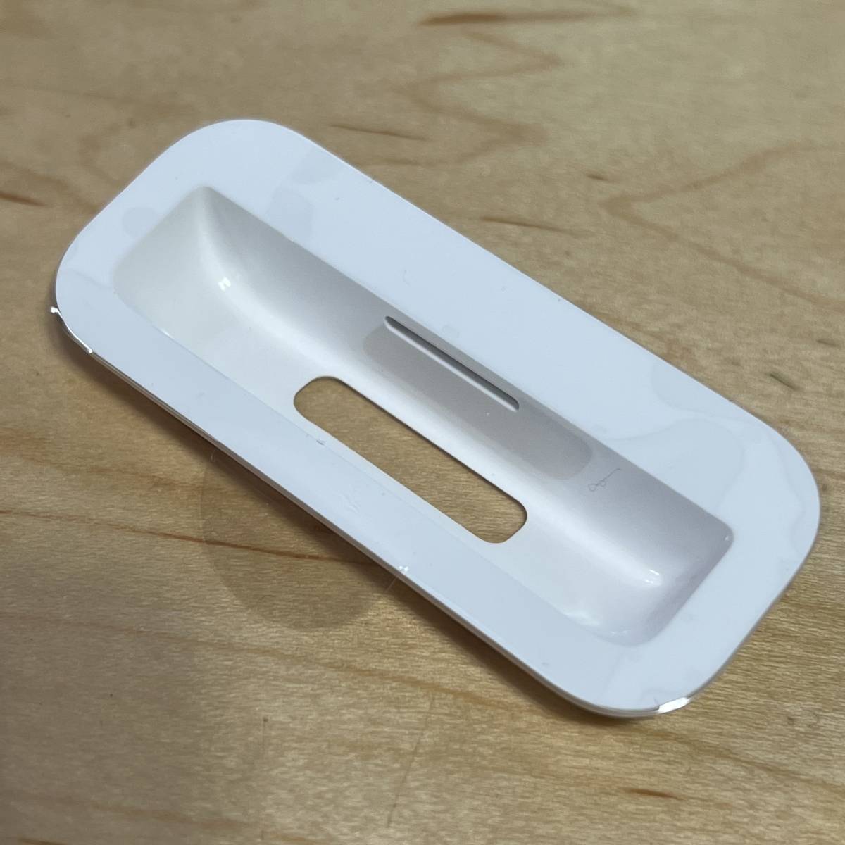 新品未使用Apple純正品Universal DockアダプタiPhone 4 4sドック19番iPhone4ユニバーサルドックiPhone4s 8GB 16GB 32GB 64GB MC598ZM/A拍卖