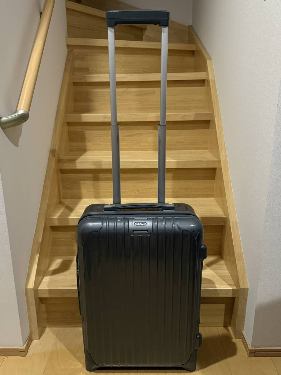 RIMOWA SALSA DELUXE リモワ サルサデラックス グレー スーツケース 854.52 33L拍卖