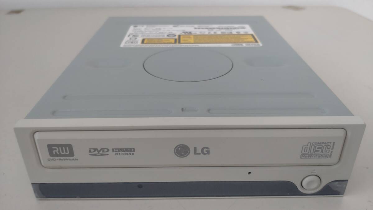 LG   H・L Data Storage  GSA-4040B  DVD Multi DVD+RW  / DVDマルチ +RWドライブ  ATAPI(IDE)接続 【ジャンク】拍卖