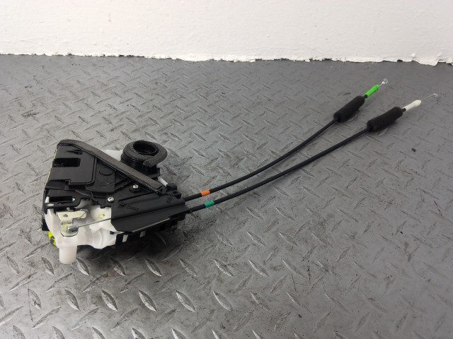 ハイゼット 3BD-S700V 左 フロント ドア ロック ソレノイド 69320-B1033拍卖