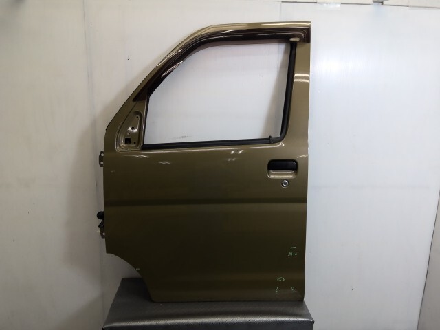 ハイゼット S321V 左 フロント ドア パネル 67002-B5023 G55拍卖