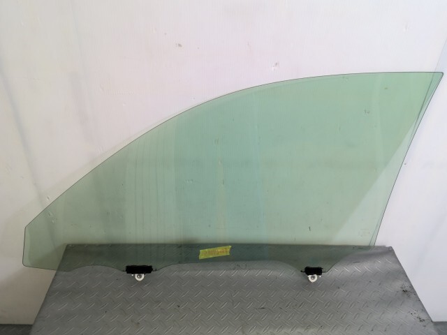 カローラフィールダー NKE165G 右 フロント ドア ガラス 68101-12C50拍卖