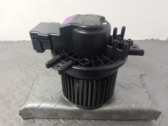 ワゴンR MH55S ブロア ファン モーター 74150-62RA1拍卖