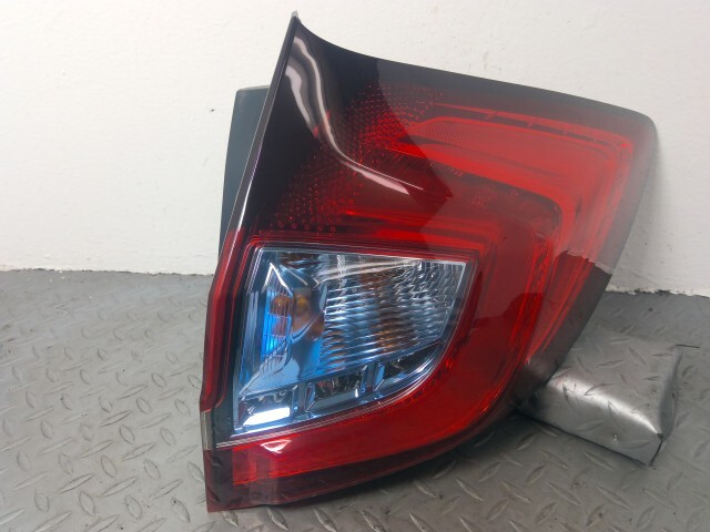 ジェイド FR4 右 テール ランプ ライト 33500-T4R-J01拍卖