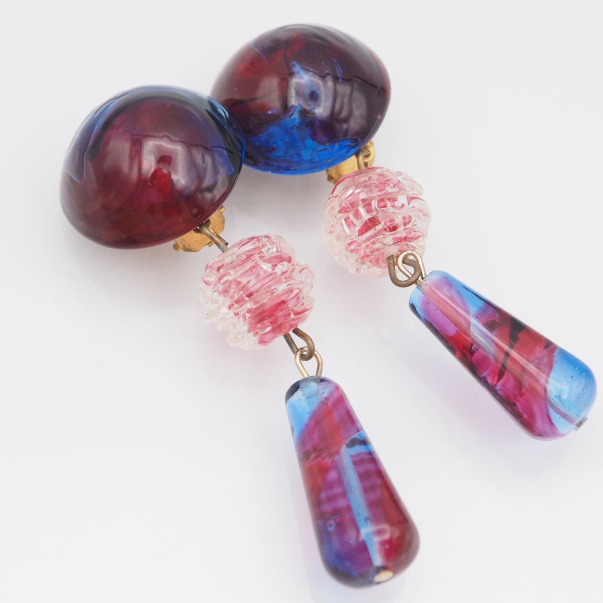 J763 イヤリング 大ぶり カラーガラス ゴールド スウィング デザイン コスチュームジュエリー拍卖