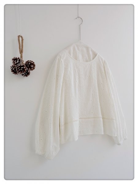 ps 0706 チュニック トップス フリーサイズ 高質 刺花柄 綿100% ナチュラル 通気性肌触り抜群 ゆったり 大人可愛 裏地付き ホワイト拍卖