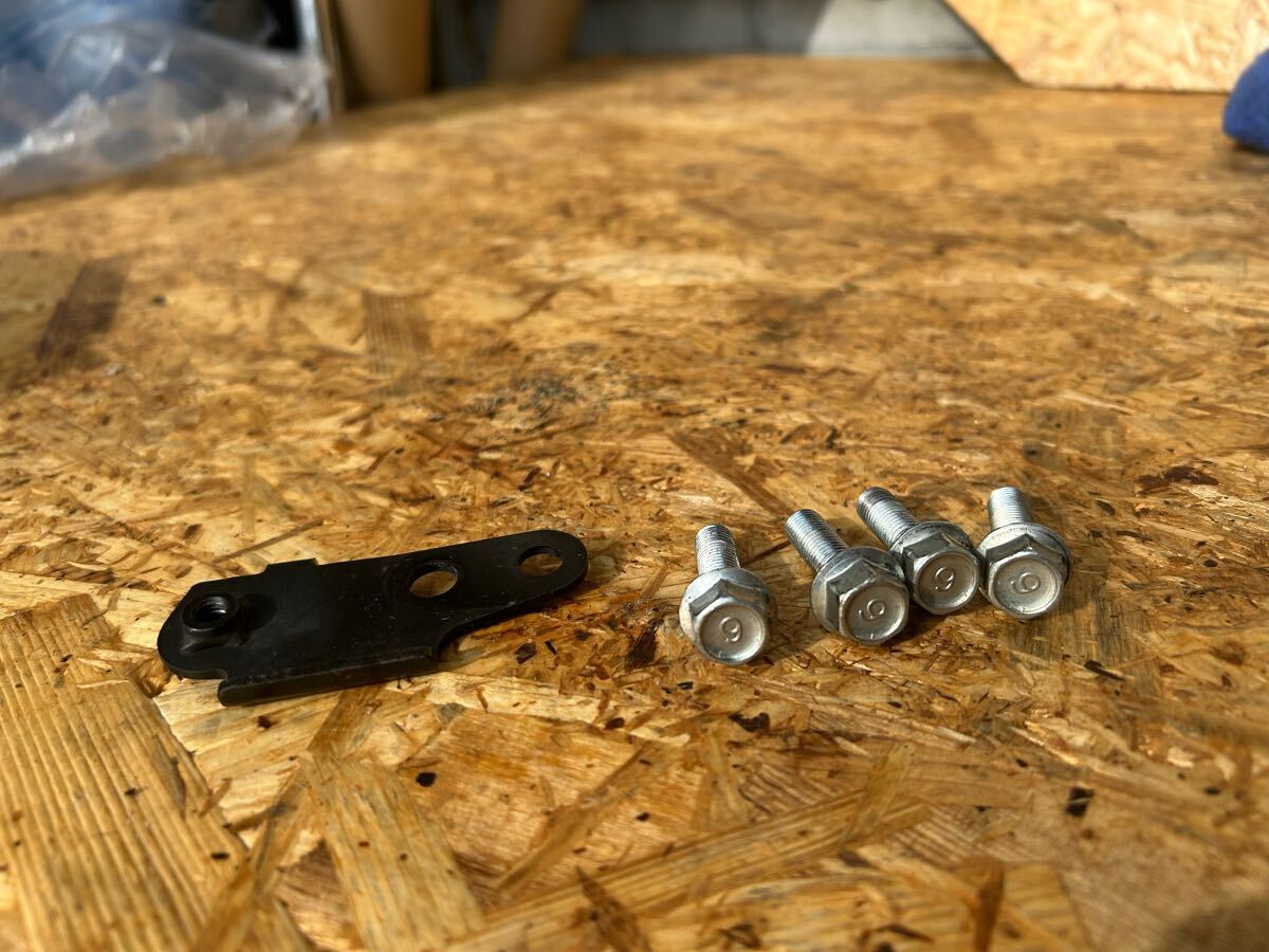 4350■ ヤマハ GEAR ギア UA08J から取り外し (検索 UA06J UJ07J ) 三又 の ボルト ネジ ステー拍卖