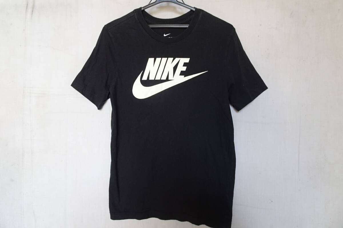 THE NIKE TEE/ナイキ/半袖Tシャツ/フロントロゴプリント/カジュアル/スポーツ/黒/ブラック/Sサイズ(6/5R7)拍卖