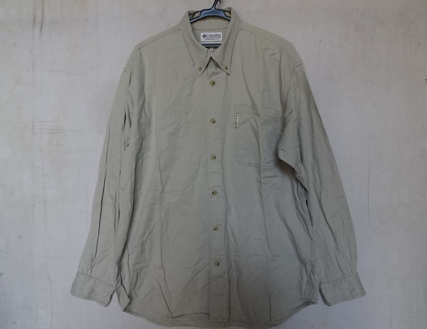 Columbia/コロンビア/長袖ボタンダウンシャツ/綾織り綿素材/左胸ポケット/アウトドア/ベージュ系カーキ/Lサイズ(6/30R7)拍卖