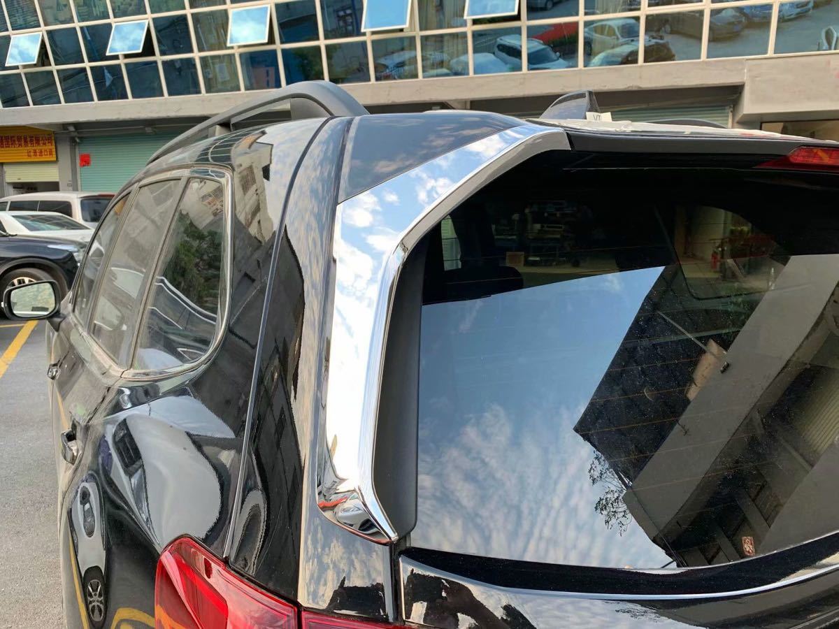 スバル フォレスターSK FORESTER リアガーニッシュ【D321】拍卖