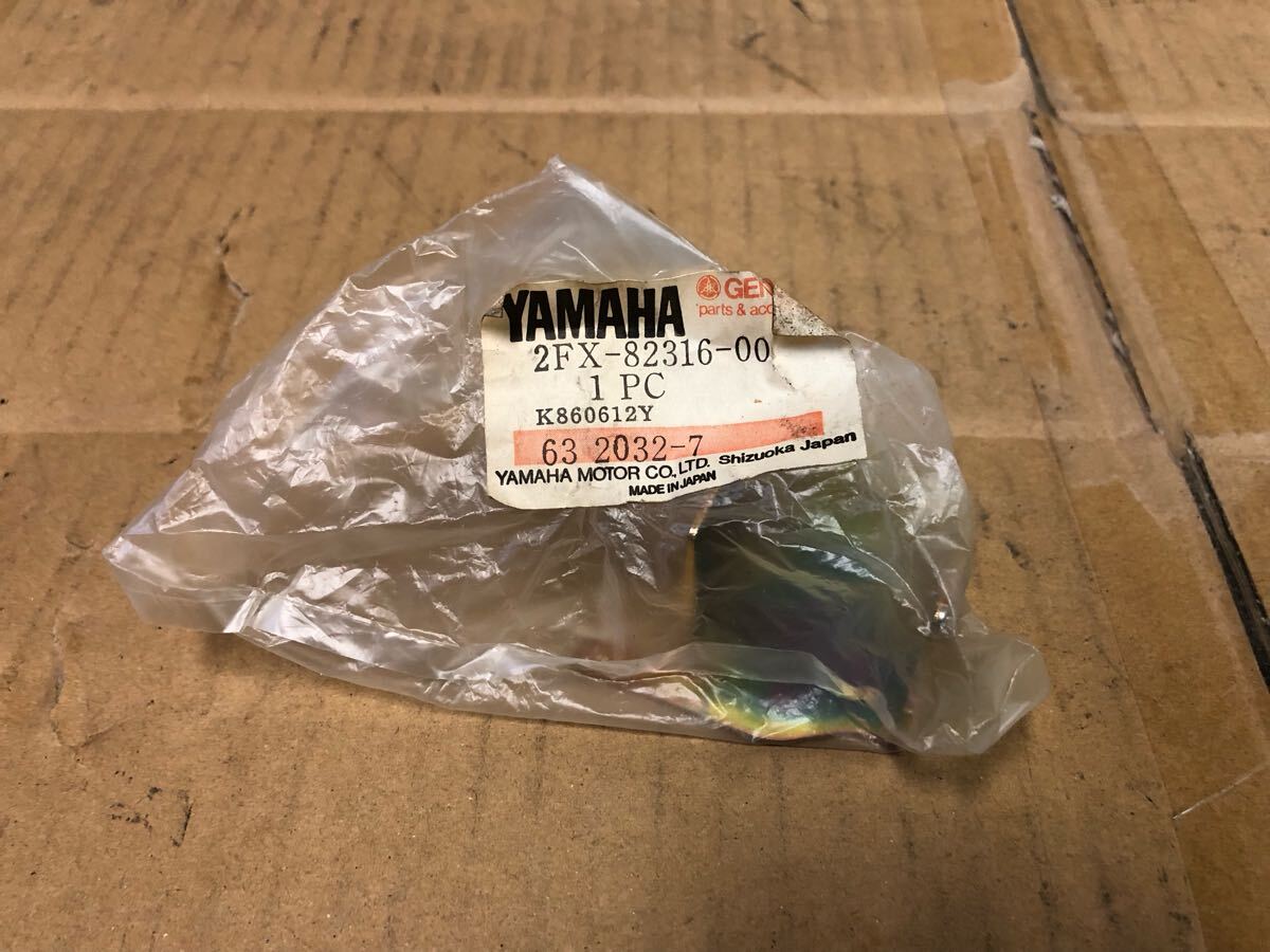 当時物 新品 未使用 ヤマハ チャンプ 2FX 純正 イグニッション コイル ブラケット ステー 2FX 82316 00 champ拍卖
