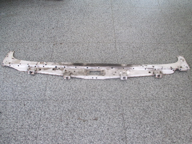 サニトラロング、gb122、後期タイプ、ラジエーターアッパーサポート、コアサポート☆拍卖