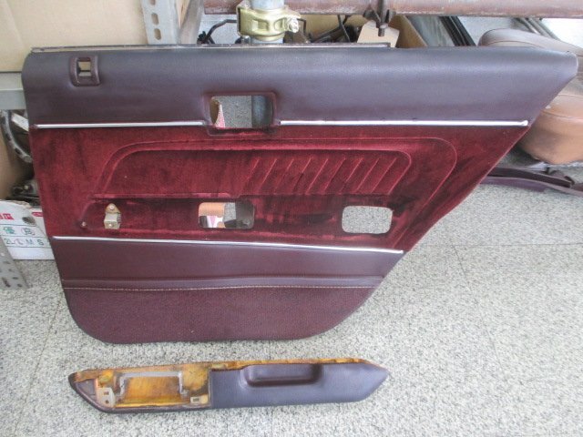 GX71、クレスタ、前期、リア右 内張り☆トリムコードFM31拍卖