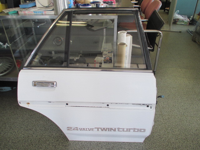 GX71、クレスタ、ツインターボ、リア右、ドアパネル☆「24VALVE TWIN TORBO」オリジナルステッカー付き拍卖