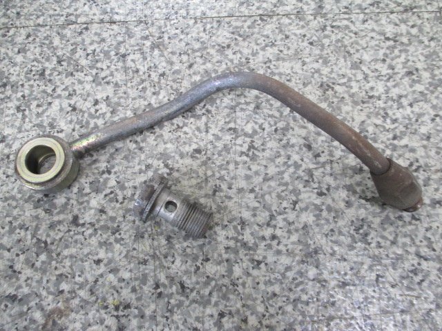 ローバーミニ、1000cc、99H、エンジンブロックからオイルフィルターまでのオイルリターンパイプ☆拍卖