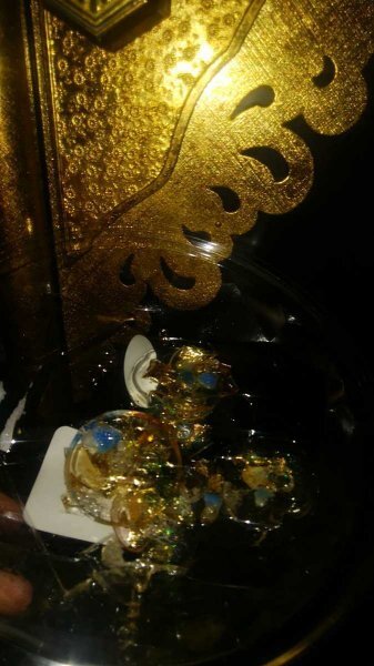 ご加護金雫石とは80日以上御祈祷を行った大変貴重で強力な龍神ご加護金運雫拍卖