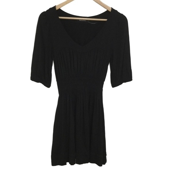 ダナキャラン DKNY サイズS - 黒 レディース Vネック/半袖/ミニ ワンピース拍卖