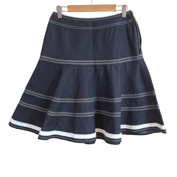 トゥービーシック TO BE CHIC スカート サイズ40 M - ダークネイビー×白 レディース ひざ丈/デニム/ステッチ 美品 ボトムス拍卖